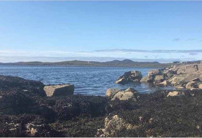 A picture containing sky, outdoor, nature, mountain

Description automatically generated