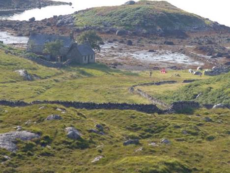 A picture containing mountain, outdoor, grass, sky

Description automatically generated