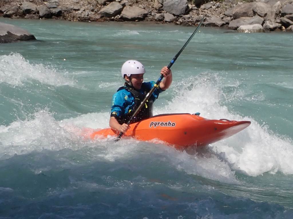 A person in a kayak
Description automatically generated
